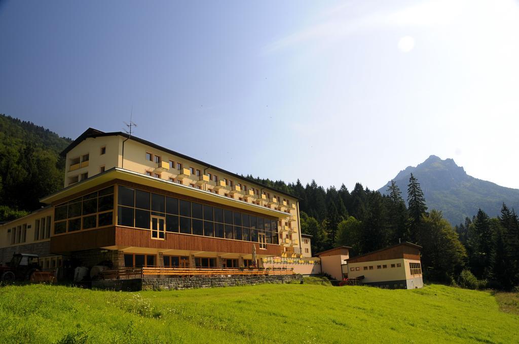 Hotel Boboty Terchová Exterior foto